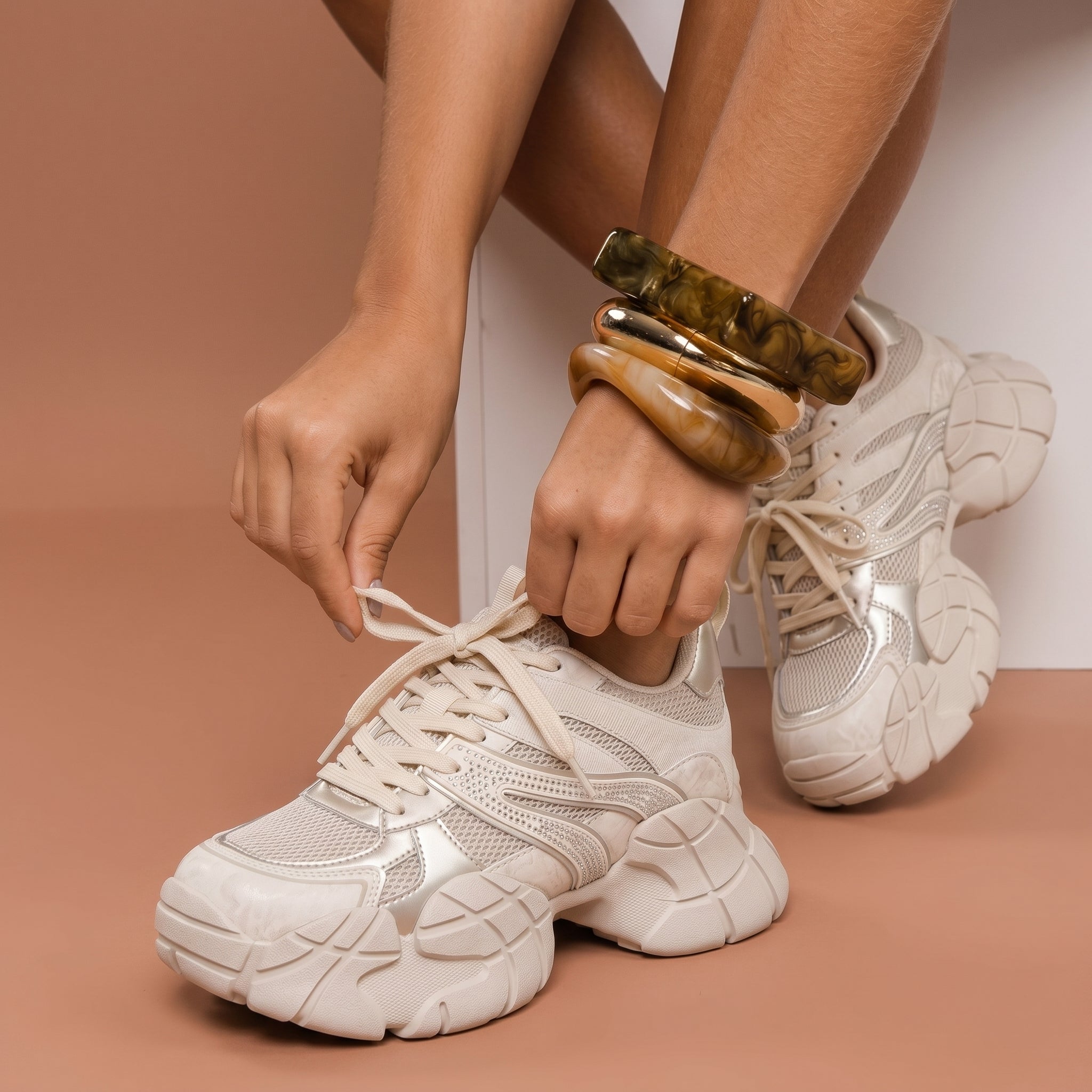 ELEVATESHOES NOVK